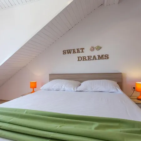 Marija Bibic Hvar Town